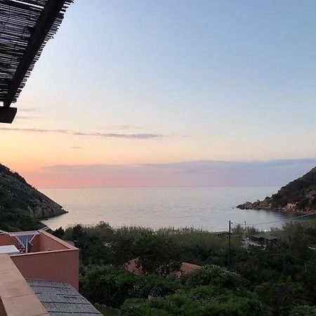 Appartamento A Due Passi Dal Mare Nisporto Dış mekan fotoğraf